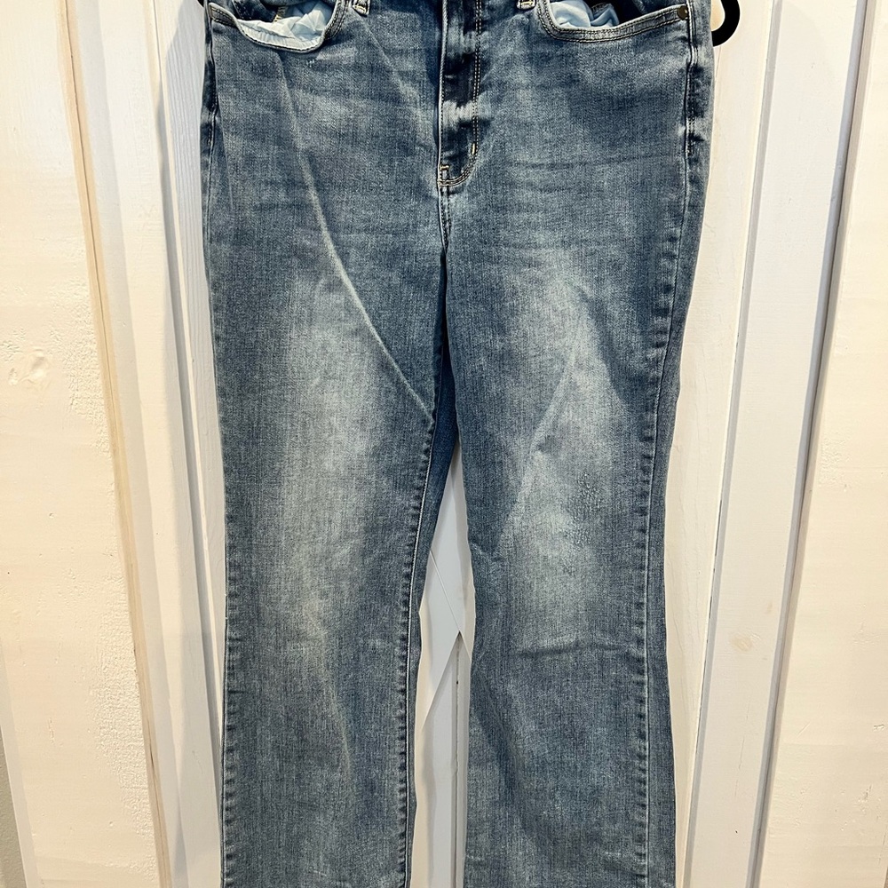 Judy Blue Bootcut Jeans Vintage-Inspired